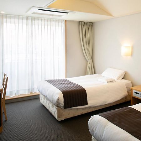 Hotel Plaza Annex Йокоте Екстер'єр фото